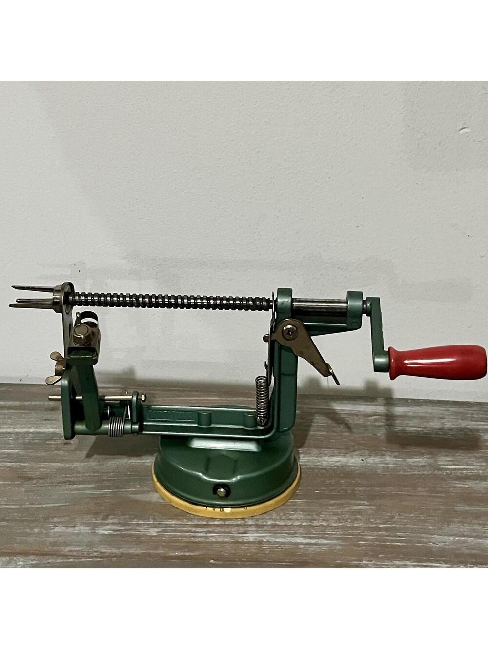 Norpro 865 Manual Hand Crank Apple Peeler Corer Slicer Suction Base Green/Red